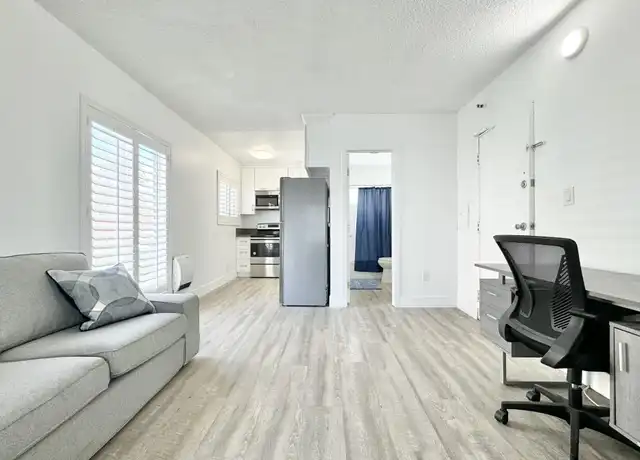 Property at 30 Horizon Ave Unit 3A, Venice, CA, 90291, 0 beds, 1 bath, [object Object]