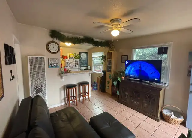 Property at 5133 W Point Loma Blvd, San Diego, CA, 92107, 1 bed, 1 bath, [object Object]