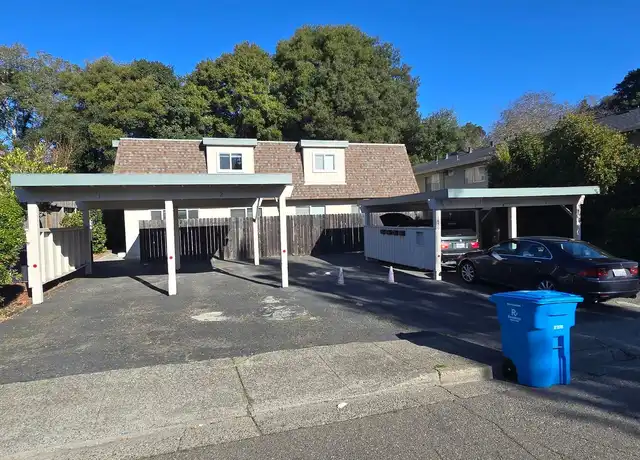 Property at 7630 Bately Ct, Sebastopol, CA, 95472, 2 beds, 1.5 baths, [object Object]