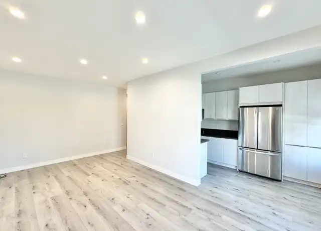 Property at 141 N Swall Dr Unit 6, West Hollywood, CA, 90048, 1 bed, 1 bath, [object Object]