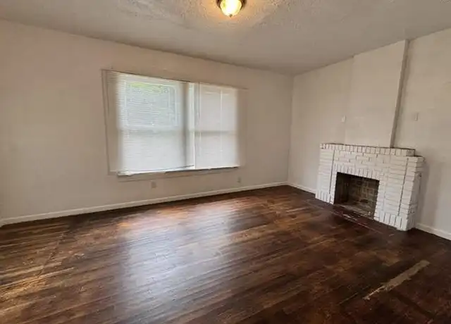 Property at 1111 Monroe St, Wichita Falls, TX, 76309, 1 bed, 1 bath, [object Object]
