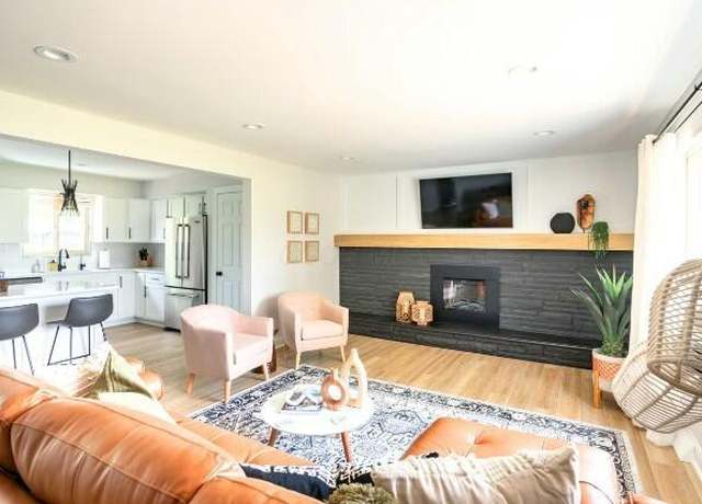 Photo of 7621 Central College Rd, New Albany, OH 43054
