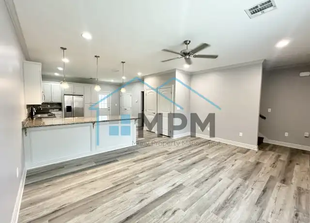 Property at 109 Claiborne St, West Monroe, LA, 71291, 2 beds, 2.5 baths, [object Object]