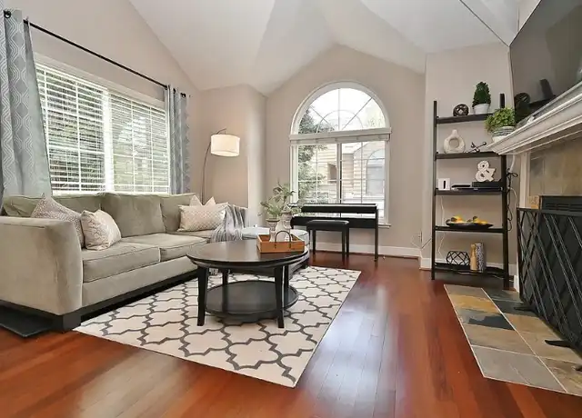 Property at 328 S Overlook Dr, San Ramon, CA, 94582, 1 bed, 1 bath, [object Object]
