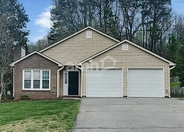 Property at 2335 Fosterdale West Ln, Kernersville, NC, 27284, 3 beds, 2 baths, [object Object]