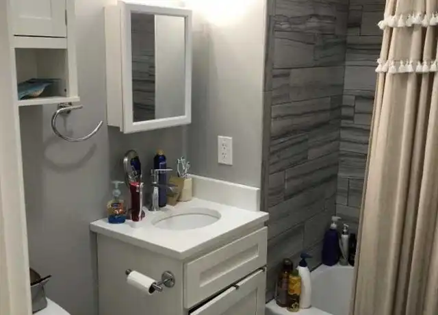 Property at 160 W Fourth St, Boston, MA, 02127, 2 beds, 1 bath, [object Object]