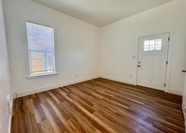 Property at 6 Orange Dr Unit 3, Salinas, CA, 93901, 0 beds, 1 bath, [object Object]