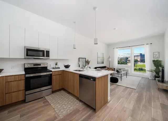 Photo of 44 Irvine Turner Blvd, Newark, NJ 07103