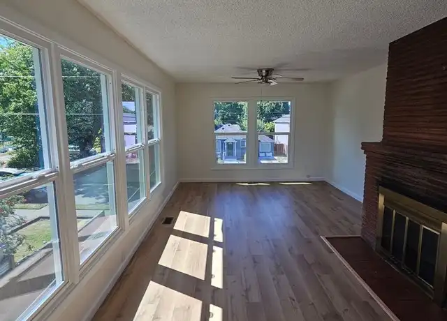 Property at 9416 N Buchanan Ave Unit A, Portland, OR, 97203, 2 beds, 1 bath, [object Object]
