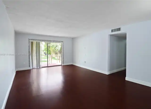 Property at 13700 SW 62nd St #227, Miami, FL, 33183, 3 beds, 2 baths, [object Object]