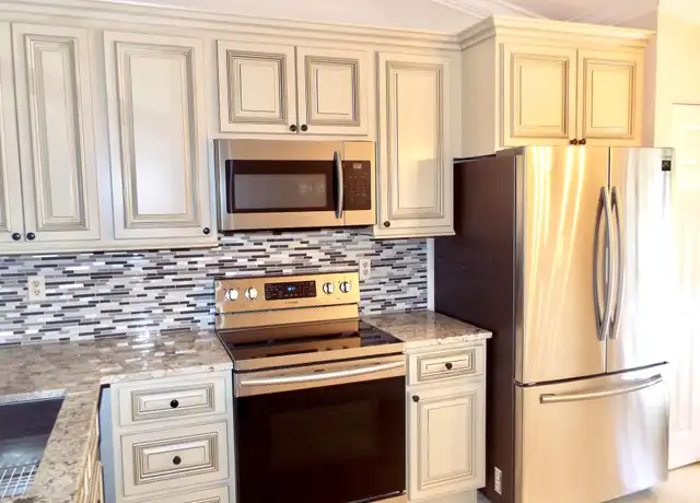 Property at 3304 Perimeter Dr, Greenacres, FL, 33467, 2 beds, 2 baths, [object Object]