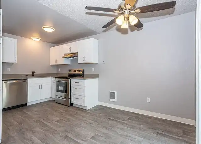 Property at Forest Park Apartments - 10020 167th Street Ct E, Puyallup, WA, 98375, 2 beds, 1 bath, [object Object]