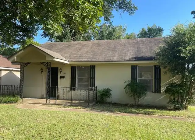 Property at 139 E Wilkinson St, Shreveport, LA, 71104, 3 beds, 1 bath, [object Object]