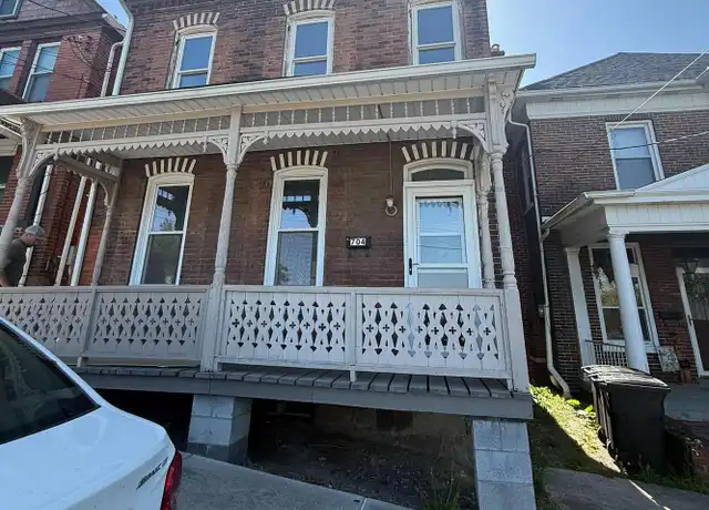 Property at 704 5th St, Huntingdon, PA, 16652, 3 beds, 1 bath, [object Object]
