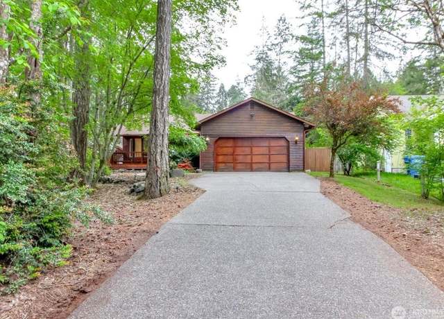 Photo of 13810 Sandy Point West NW, Gig Harbor, WA 98329