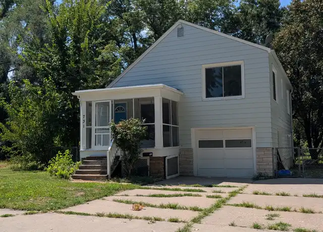 Property at 731 SW Wayne Ave, Topeka, KS, 66606, 3 beds, 1 bath, [object Object]