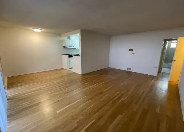 Property at 1347 N Poinsettia Pl Unit 2, Los Angeles, CA, 90046, 1 bed, 1 bath, [object Object]