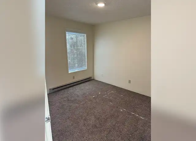 Property at The Village Apartments - 3310 Alderwood Ave, Bellingham, WA, 98225, 1 bed, 1 bath, [object Object]