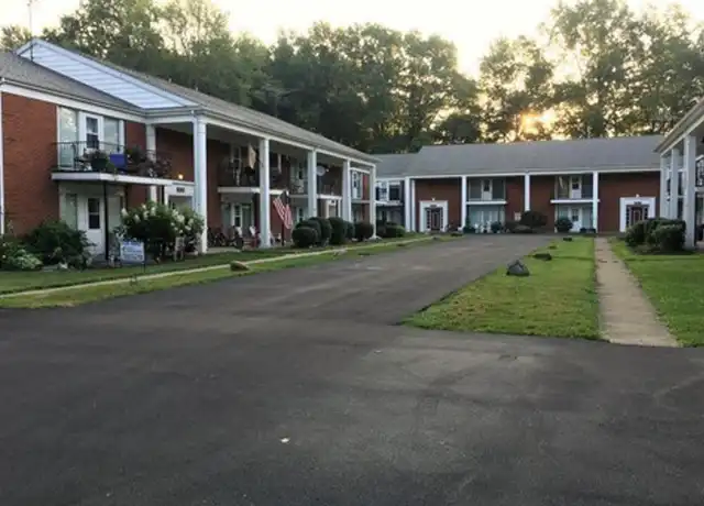 Property at 222 Stahl Ave Unit 222-211, Cortland, OH, 44410, 2 beds, 1 bath, [object Object]