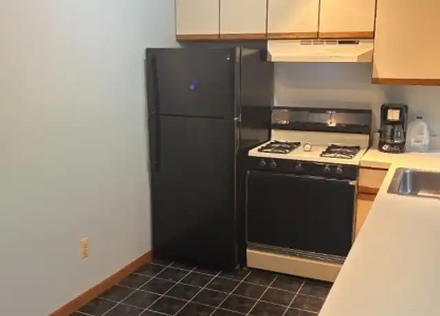 Property at 1 Pinehurst Ct #6, Vernon, NJ, 07462, 2 beds, 2 baths, [object Object]