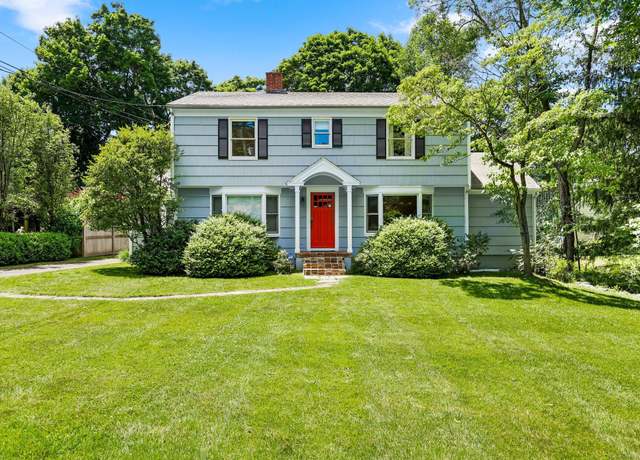Photo of 23 Turkey Hill Rd N, Westport, CT 06880