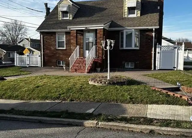 Property at 189 South St, Saddle Brook, NJ, 07663, 3 beds, 2 baths, [object Object]
