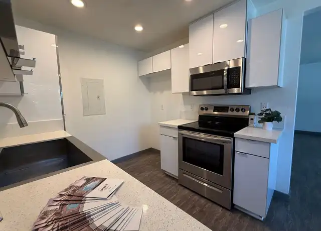 Property at 2656 Associated Rd Unit D056, Fullerton, CA, 92835, 1 bed, 1 bath, [object Object]