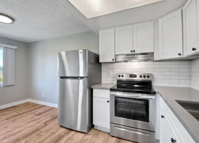 Property at 160 Camino Corto Unit 2, Vista, CA, 92083, 2 beds, 1.5 baths, [object Object]