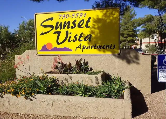 Property at Sunset Vista Apartments - 5909 E Golf Links Rd, Tucson, AZ, 85711, 1 bed, 1 bath, [object Object]