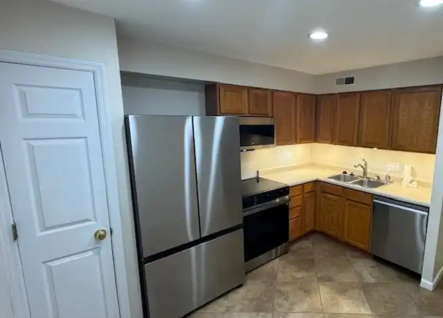 Property at 1996 Greenglen Dr #103, Saint Louis, MO, 63122, 2 beds, 2 baths, [object Object]