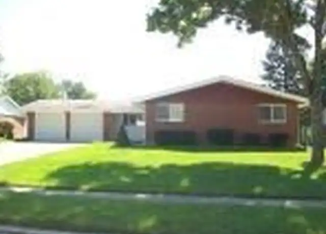 Property at 1370 Honeysuckle Dr, Fairborn, OH, 45324, 3 beds, 2 baths, [object Object]