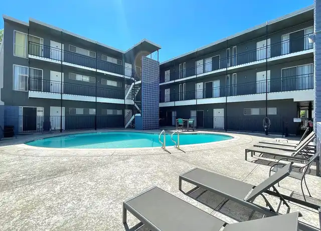 Property at La Casita - 2900 Cole St, Austin, TX, 78705, 1-2 bed, 1 bath, [object Object]