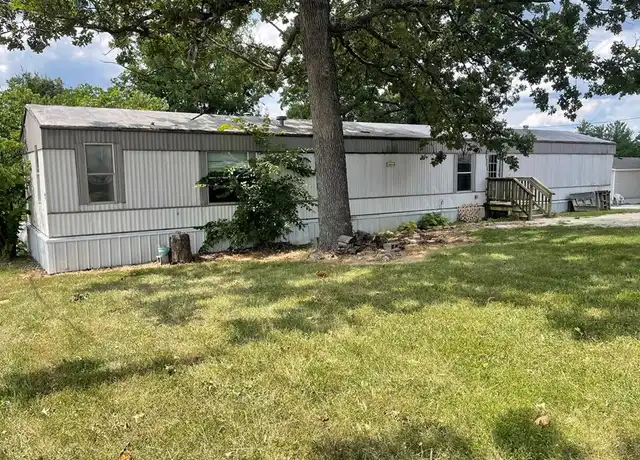 Property at 110 Bella Holw, Saint Clair, MO, 63077, 3 beds, 2 baths, [object Object]