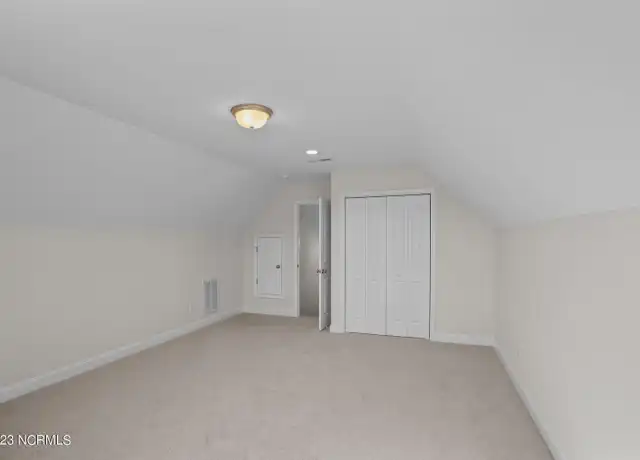 Property at 344 Oleander Dr, Greenville, NC, 27858, 3 beds, 2 baths, [object Object]