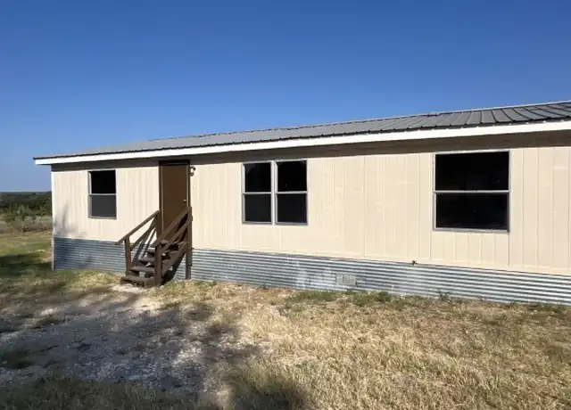 Property at 373 County Road 119 Unit B, Floresville, TX, 78114, 3 beds, 2 baths, [object Object]