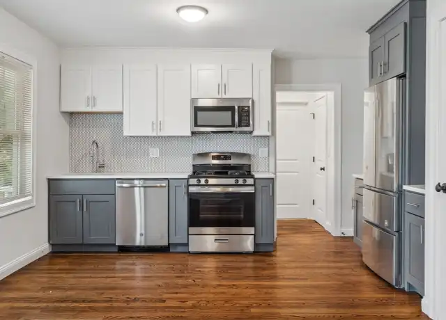 Property at 183 Whitwell St Unit 1, Quincy, MA, 02169, 2 beds, 1 bath, [object Object]