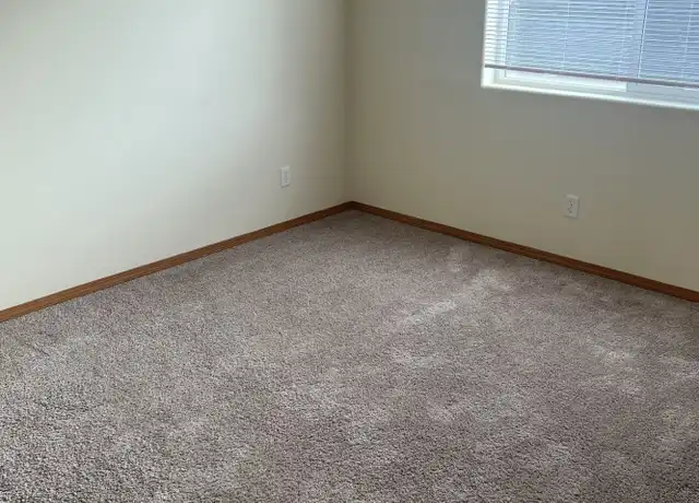 Property at 10108 E Appleway Ave Unit R022, Spokane Valley, WA, 99016, 2 beds, 1 bath, [object Object]