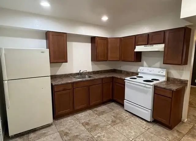 Property at 3201 N 36th St Unit 12, Phoenix, AZ, 85018, 2 beds, 1 bath, [object Object]