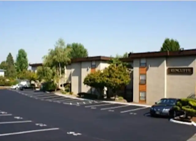Property at 390 Taylor Ave NW Unit 305, Renton, WA, 98057, 1 bed, 1 bath, [object Object]