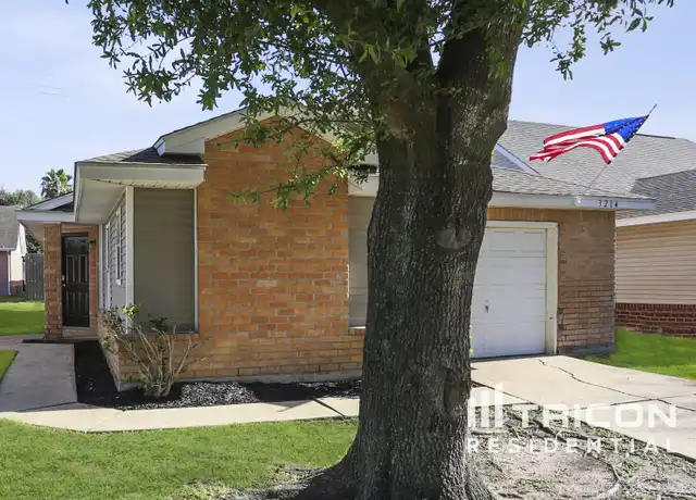 Property at 3214 Kelling St, Houston, TX, 77045, 4 beds, 2 baths, [object Object]