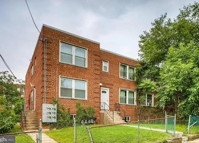 Property at 406 Chaplin St SE, Washington, DC, 20019, 2 beds, 1 bath, [object Object]
