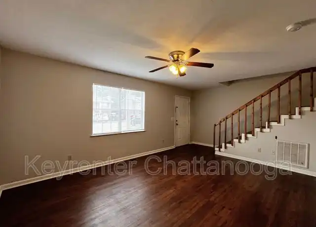 Property at 4929 Brighton Ln, Hixson, TN, 37343, 2 beds, 1.5 baths, [object Object]