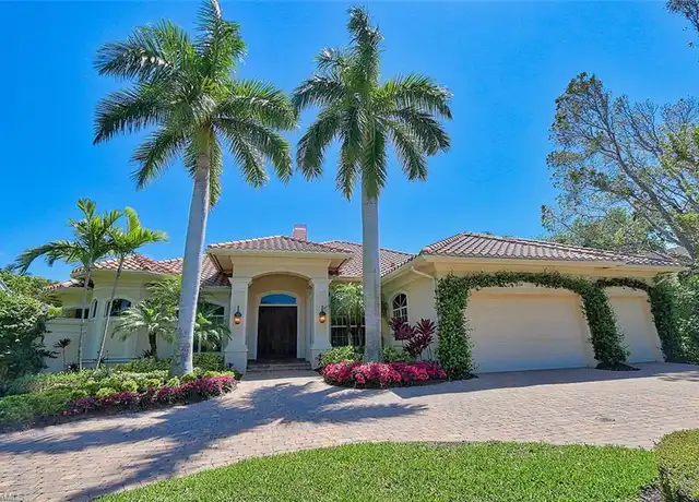 Property at 1824 Crayton Rd, Naples, FL, 34102, 4 beds, 3 baths, [object Object]