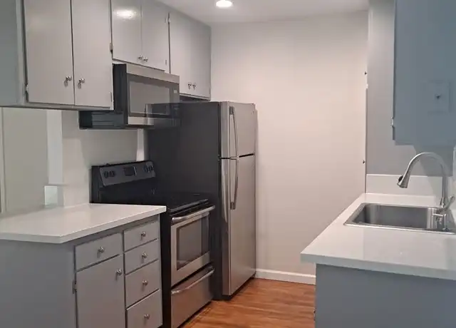 Property at 1156 Hornblend St Unit 11, San Diego, CA, 92109, 1 bed, 1 bath, [object Object]