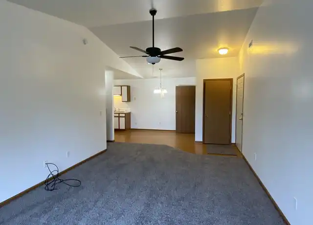 Property at 7489 Crosscreek Dr Unit 7489, Temperance, MI, 48182, 2 beds, 2 baths, [object Object]