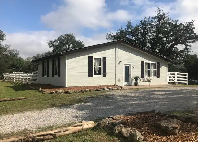 Property at 605 Turkey Tree Rd, Spicewood, TX, 78669, 1 bed, 1 bath, [object Object]