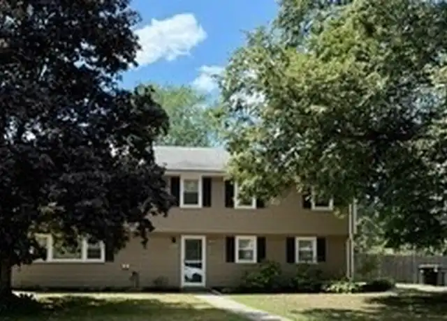 Property at 28 Knight Rd, Framingham, MA, 01701, 4 beds, 2.5 baths, [object Object]