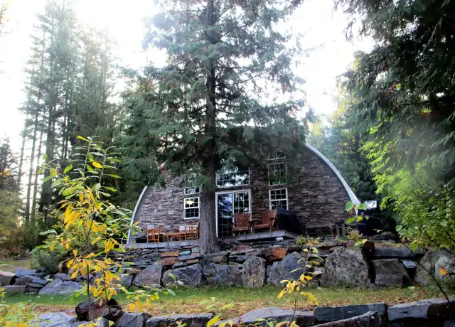 Property at 878 Lake Dr, Columbia Falls, MT, 59912, 2 beds, 1 bath, [object Object]