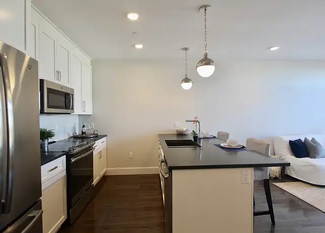 Property at 434 McGrath Hwy Unit 206, Somerville, MA, 02143, 2 beds, 2 baths, [object Object]