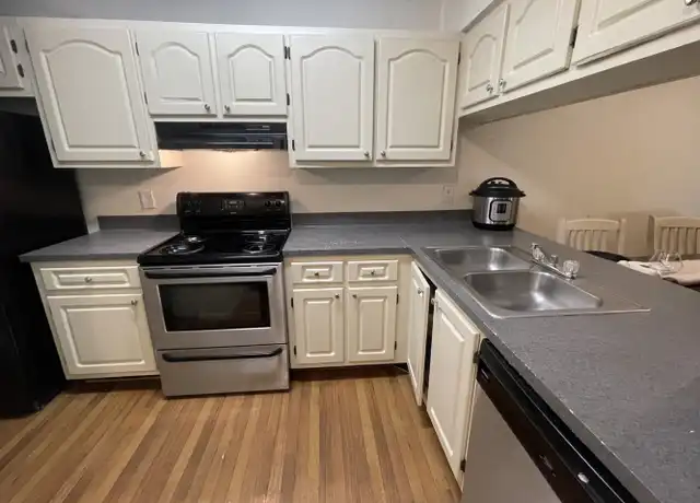 Property at 656 Kenwick Cir, Casselberry, FL, 32707, 1 bed, 1 bath, [object Object]